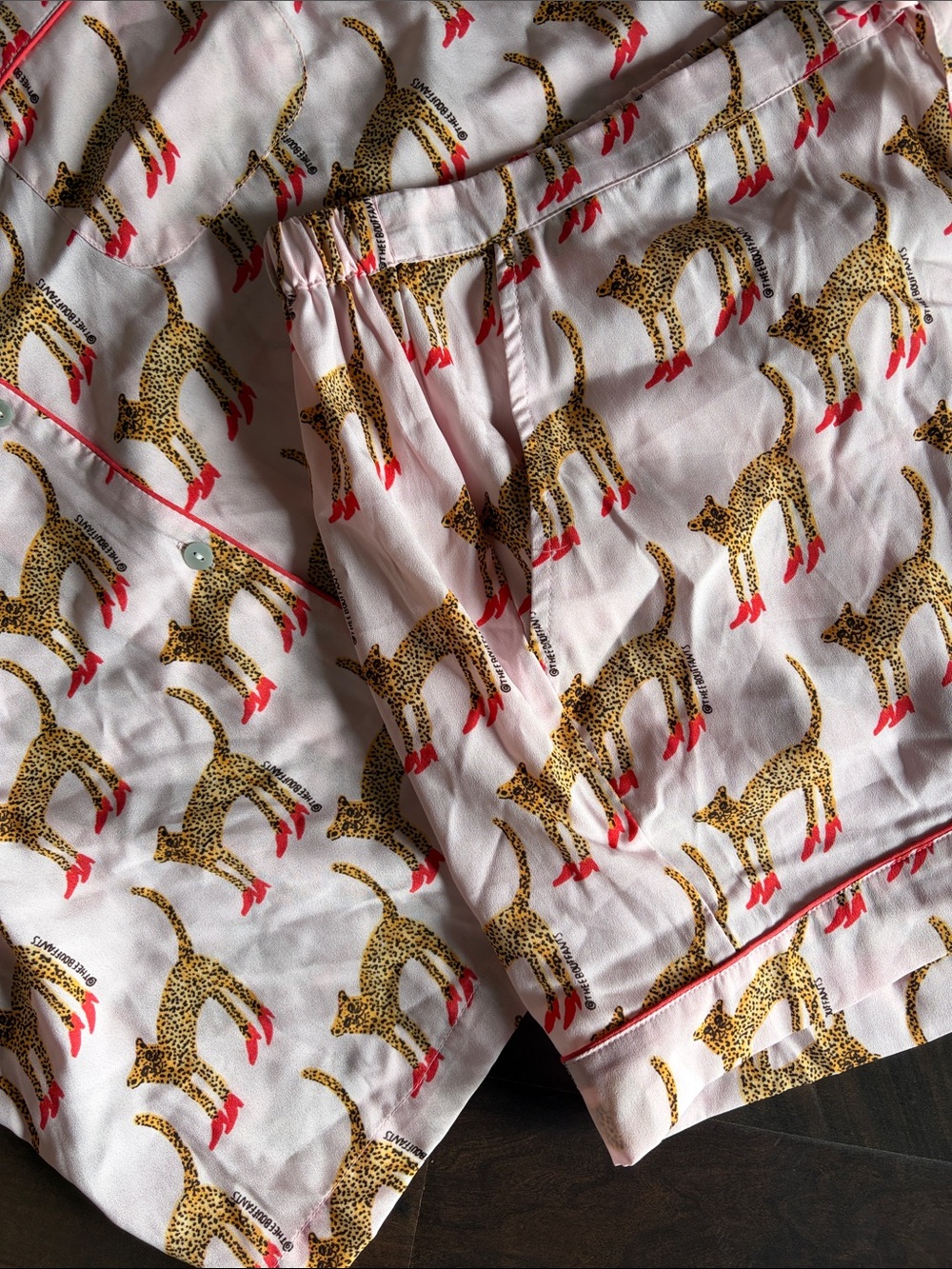 Women's Short Pajama Set - White & Gold Cheetah Print by - Picture 4 of 5